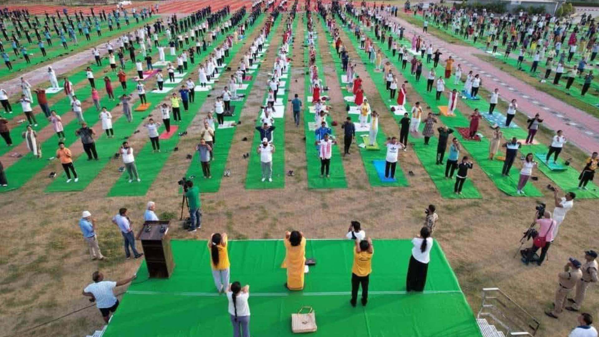Mass yoga session led by Acharya Dr. Bipin Joshi